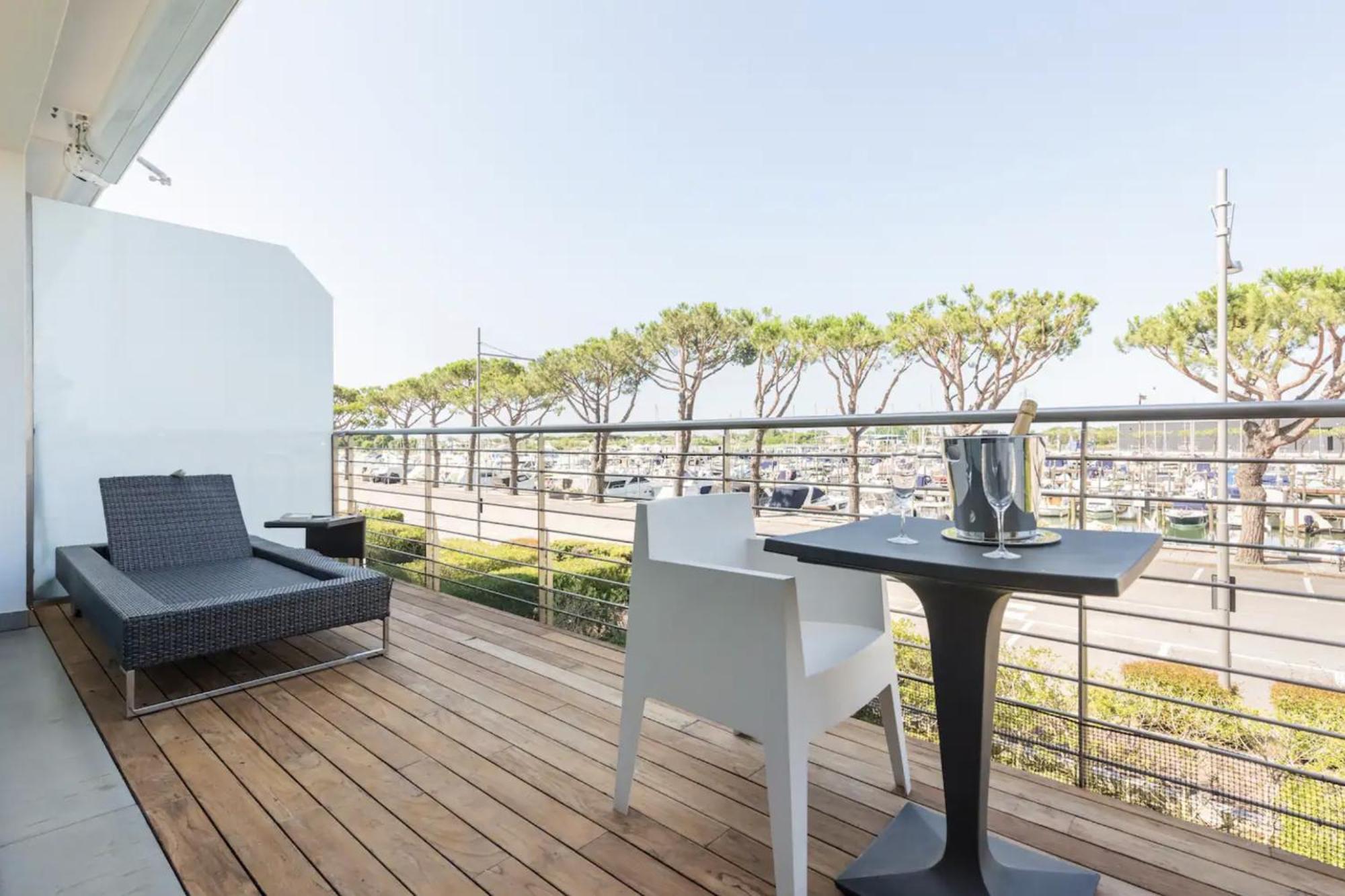 Appartamento "Mare E Relax" A Jesolo Lido - 6 Posti Letto Exterior foto